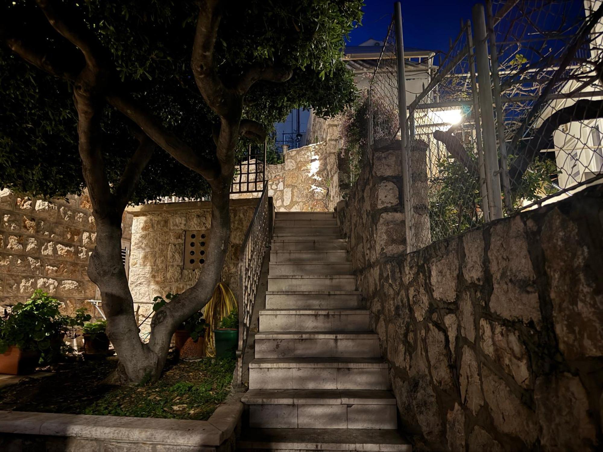 Cosy Apartment Close To Lapad Promenade And Beach Dubrovnik Kültér fotó